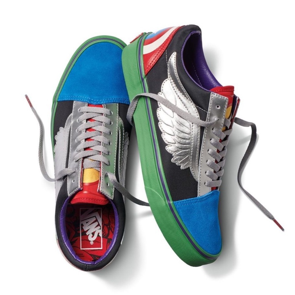 COPY - VANS Marvel Captain America Skate Shoes 4.5 6